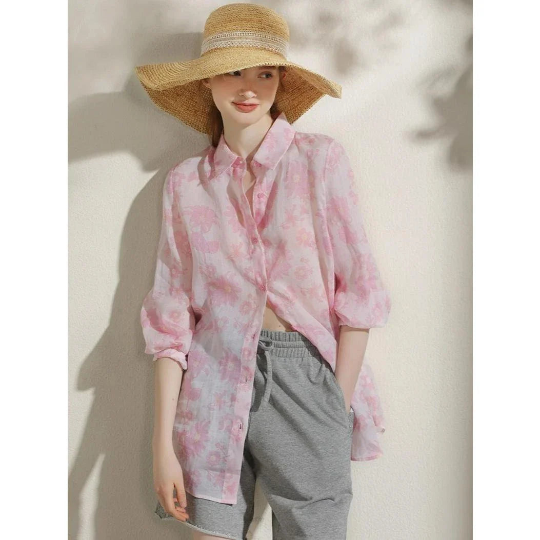 Elegant floral print ramie blouse for women, featuring a loose, comfortable fit and a polished turn-down collar design.