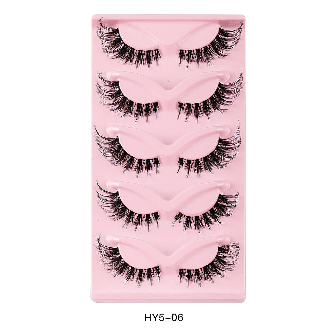 Pair of 3D cat eye and fox eye false eyelashes made from high-quality synthetic fibres for a natural, voluminous look