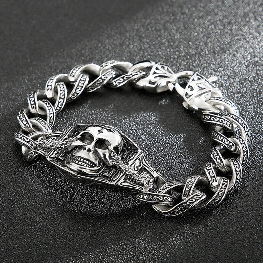 Retro-Inspired Stainless Steel Bracelet for Men with Geometric Pattern and Adjustable Clasp