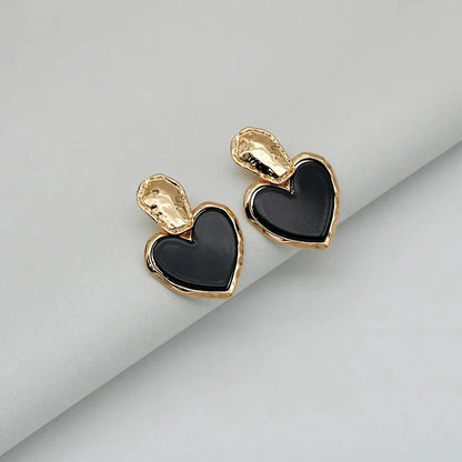 Elegant black heart drop earrings made from vintage zinc alloy fashion jewellery