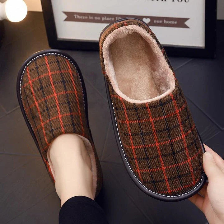 Stylish and cosy fabric cotton slippers with a platform sole in various colours