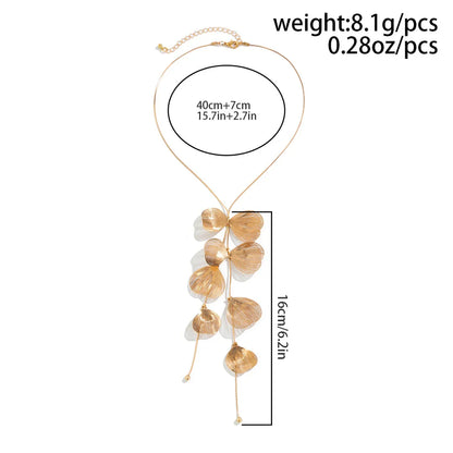Elegant Kpop-inspired flower petal choker necklace in radiant gold colour, featuring a beautiful pendant and chic snake chain design