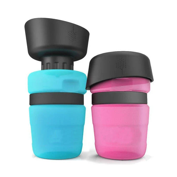 Premium foldable pet travel water bottle made of silicone with 500ml capacity and leak-proof design