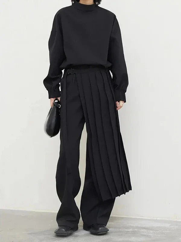 Fashionable pleated sweatshirt and wide-leg trousers set in grey, featuring a relaxed, comfortable silhouette and modern design.