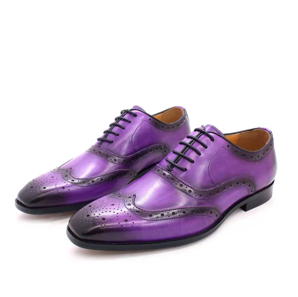 Premium British-style brogue leather dress shoes for men, featuring exquisite craftsmanship, durable construction, and a sophisticated, versatile design.