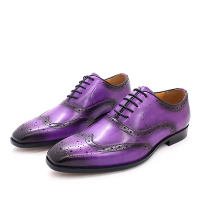 Premium British-style brogue leather dress shoes for men, featuring exquisite craftsmanship, durable construction, and a sophisticated, versatile design.