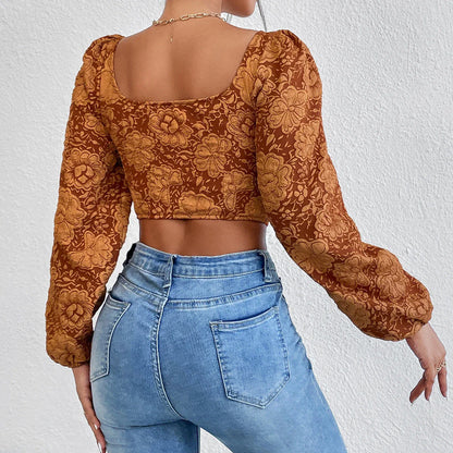 Embroidered long-sleeve tank top in brown, with square neckline and bubble sleeves