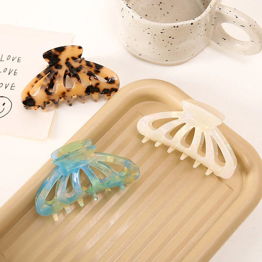 Chic geometric hollow stripes hair barrettes in beige colour, made from premium acetate for durable and comfortable wear