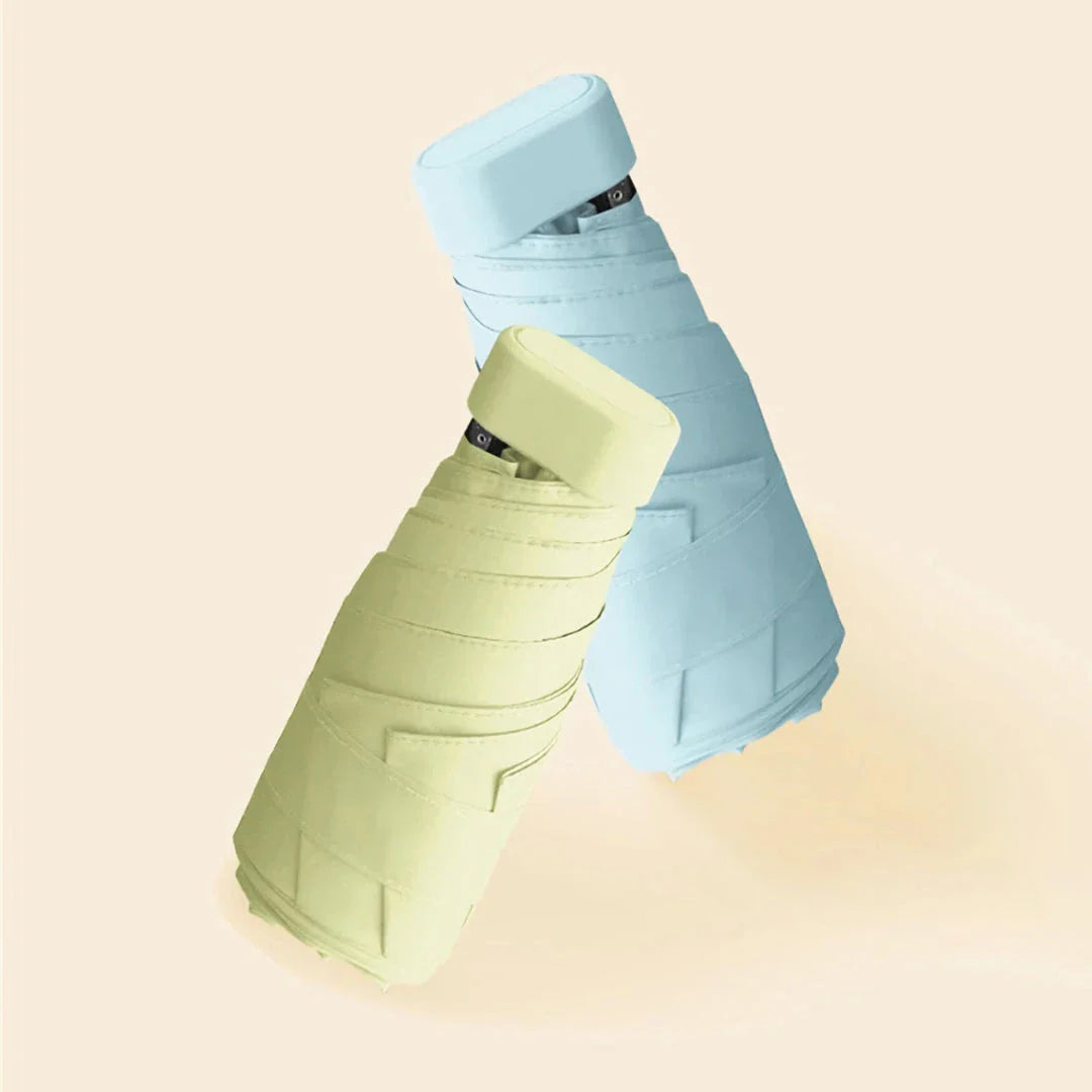 Compact and versatile UV-protected pocket umbrella in lake blue colour