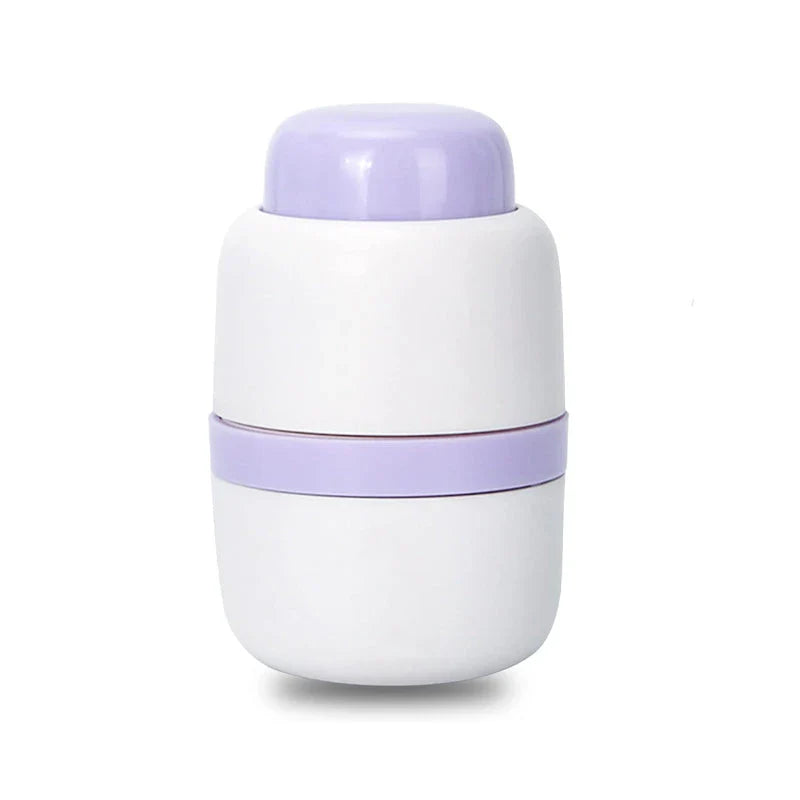Portable 2-in-1 Pill Box with Pill Cutter, a compact and versatile medication organiser with cutting capabilities
