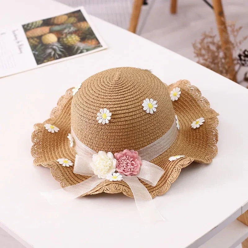 Colourful kids' daisy sun hat and handbag set made of high-quality straw for sun protection and style