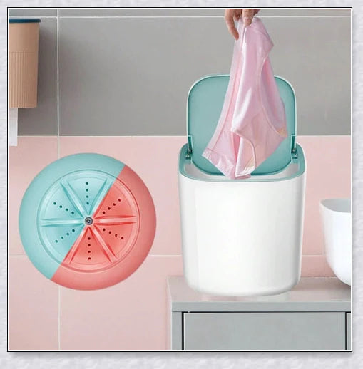 Compact, portable washing machine with customisable water levels and high-power cleaning capabilities
