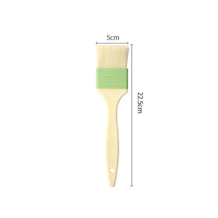 A high-quality oil brush designed for baking, barbecuing, and everyday cooking tasks, featuring a comfortable grip and multiple size options.