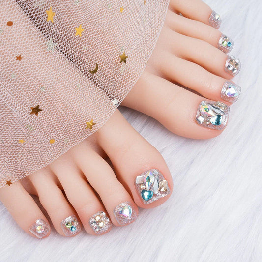 24 pieces of high-quality glitter crystal false toenails in various colours, designed to add a touch of luxury and sparkle to your feet.