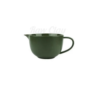 Premium porcelain mixing bowl with ergonomic handle and pointed drainage design for easy baking at home