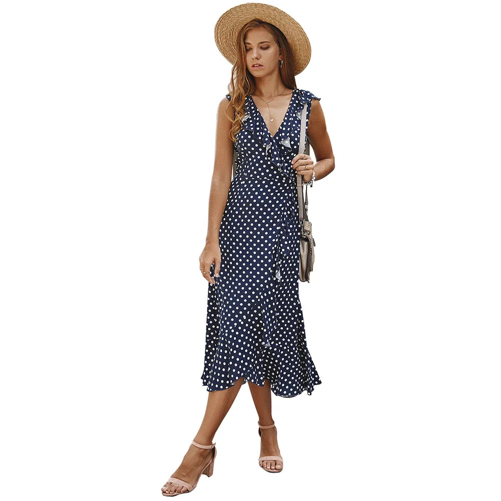 Polka dot dress with wave-like details, made from premium cotton for a comfortable and stylish British-inspired bohemian look.