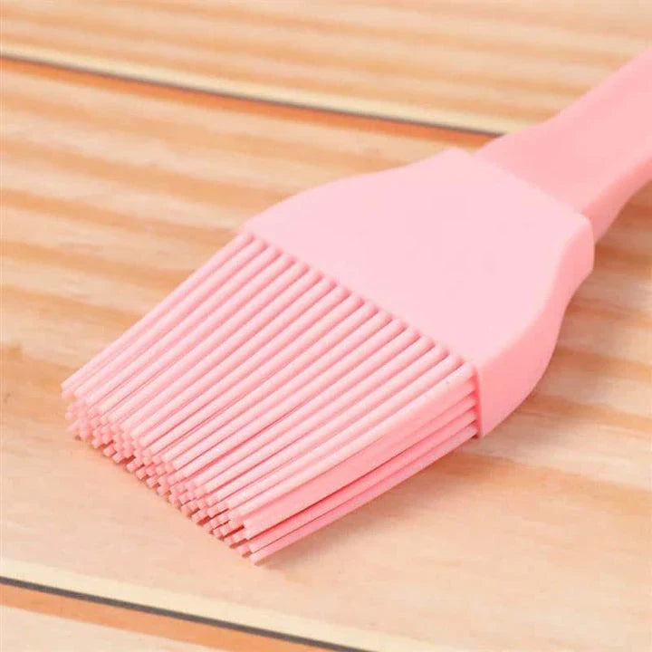 Cartoon pig-shaped silicone baking brush and scraper set for evenly applying oils and removing excess ingredients