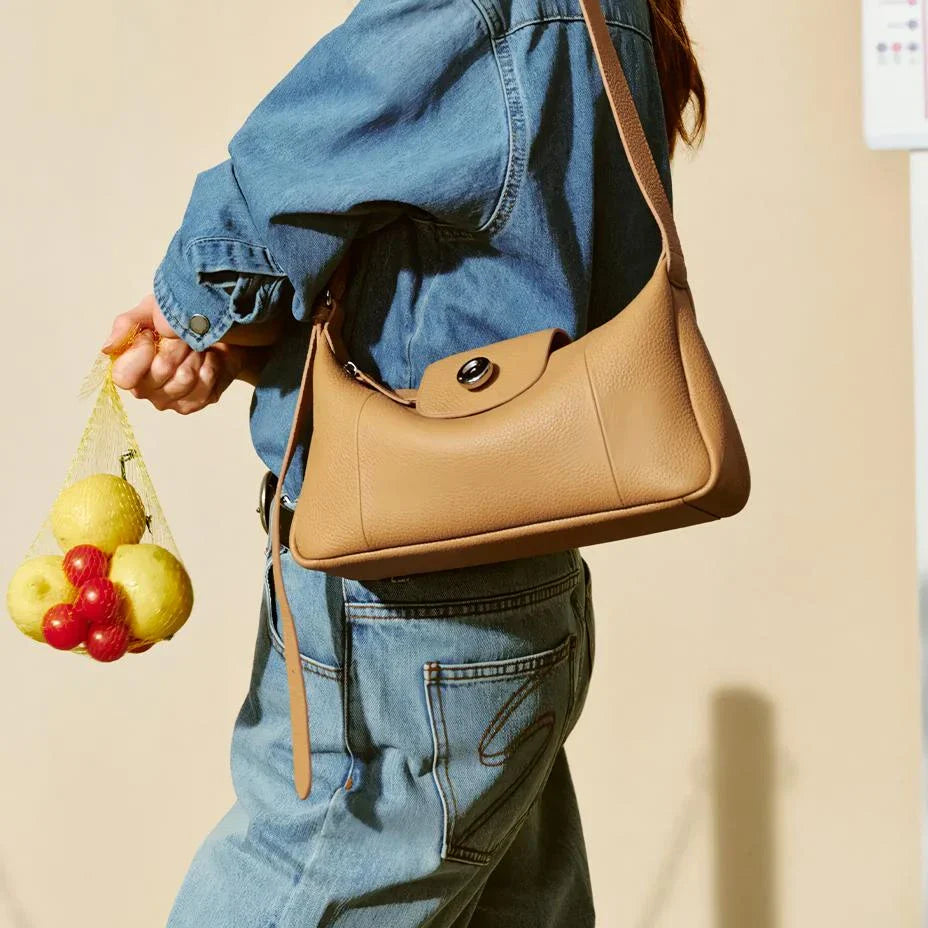 Luxurious Leather Crossbody Shoulder Bag for Women in Brown Colour