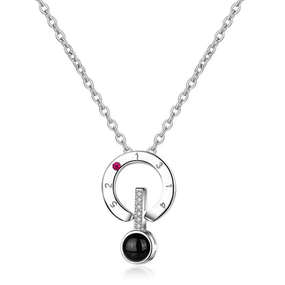 Elegant 925 Sterling Silver clavicle chain with 100 languages 'I love you' inscription and delicate geometric design