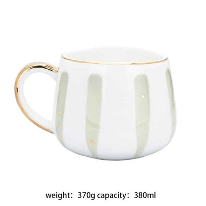 Cosy Style Ceramic Coffee Cup with Striped Pattern in Pastel Pink, Compact and Ergonomic Design for Comfortable Sipping