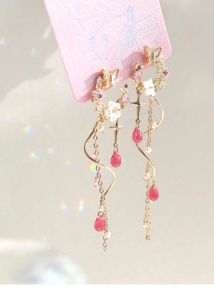 Elegant and Exquisite Gilded Earrings with Zircon Stones, Freshwater Pearls, and Resin Raindrops