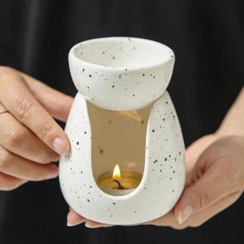 Nordic Style White Porcelain Essential Oil Diffuser with Minimalist Design for Relaxation and Home Decor