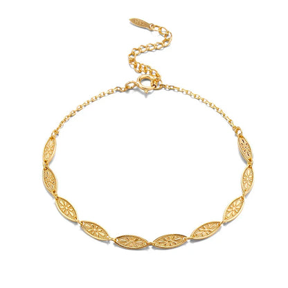 Elegant antique silver 925 leaf bracelet with delicate leaf motif and adjustable size for a comfortable fit
