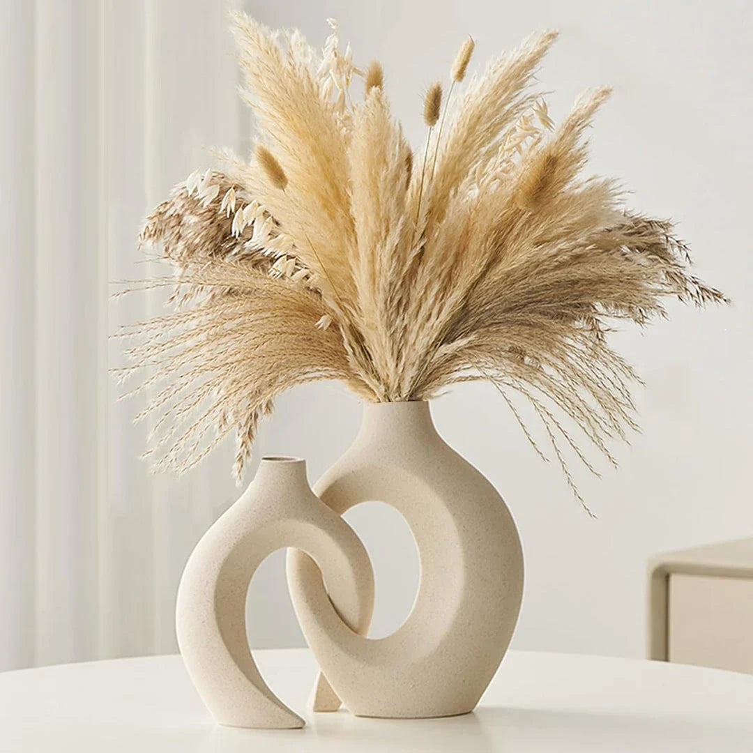 Elegant European White Ceramic Vase Set with Textured Design and Sleek Silhouettes