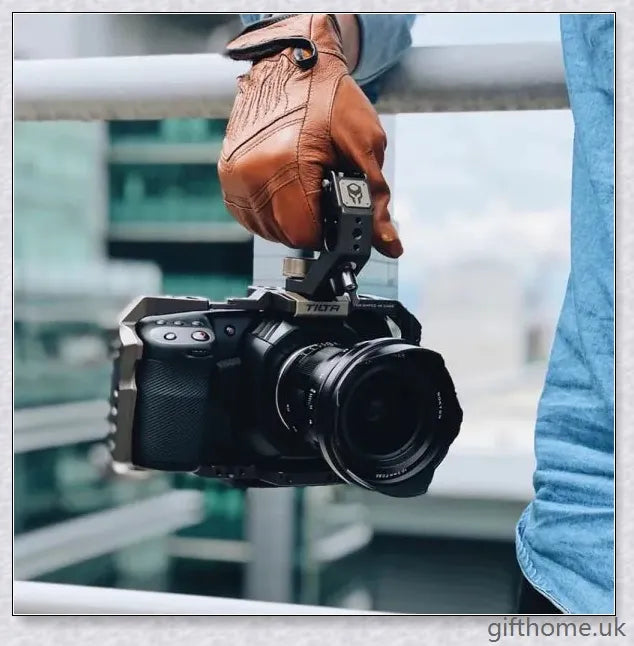 Premium aluminium alloy camera protective case with surrounding cage for enhanced support and security