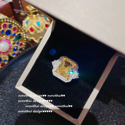 925 Sterling Silver Goose Yellow Gemstone Flower Ring with High-Carbon Diamond Accents