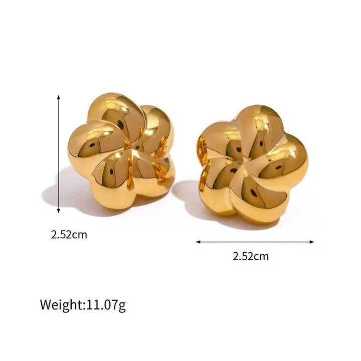 Elegant 18K gold plated flower-shaped stud earrings made from durable stainless steel
