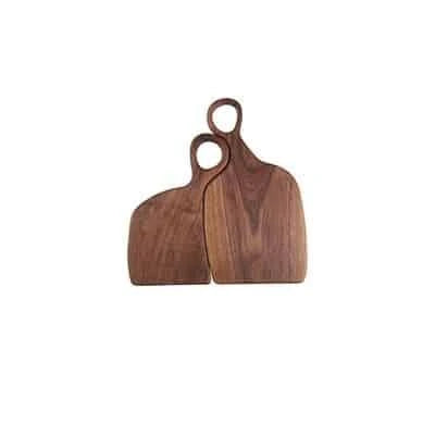 Premium Walnut Wood Cutting Board with Generous Surface Area and Smooth, Non-Slip Design for Effortless Food Preparation