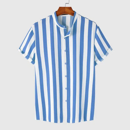 Men's casual collared shirt in floral print with stand collar and short sleeves