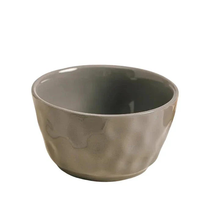 Cream Style 4.7-inch Ceramic Bowl, featuring a minimalist design and suitable for serving rice, soups, and small salads