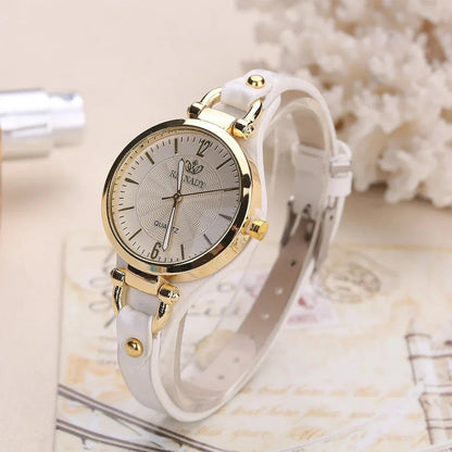 Elegant leather strap quartz watch with a sleek alloy case and durable glass dial for everyday elegance