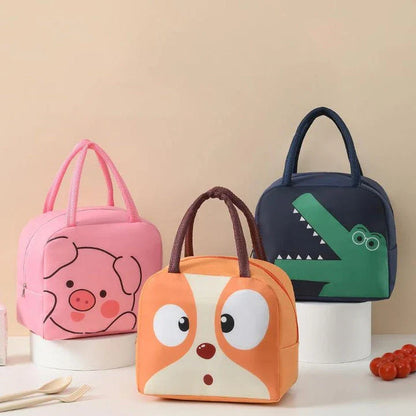 Cartoon animal-themed thermal lunch bag for children, made of durable Oxford cloth with insulated design and vibrant animal prints.