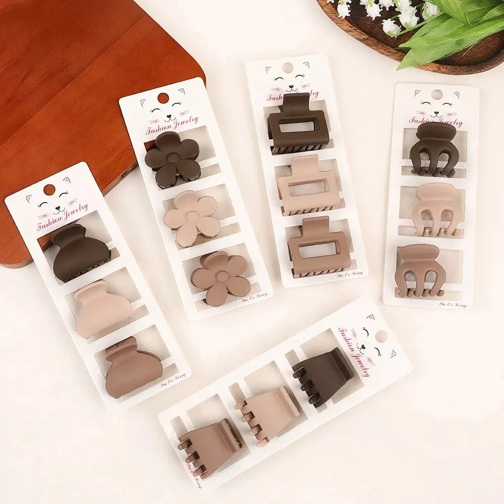 Coffee-coloured geometric hairpin set with frosted finish, various shapes for versatile styling