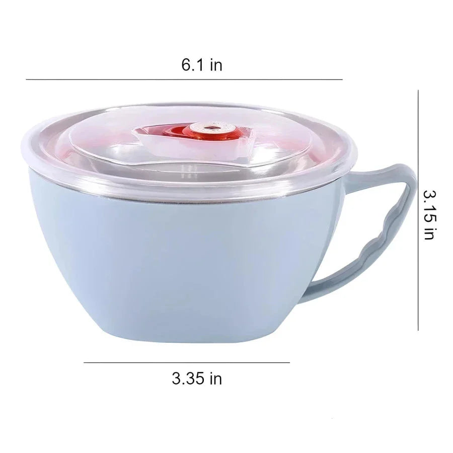 Stylish stainless steel mixing bowl in various colours with an ergonomic handle for safe and convenient use in the kitchen