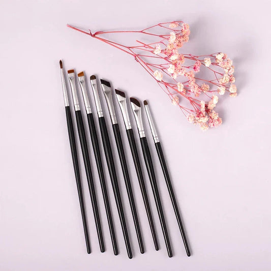 Premium 4-Piece Synthetic Eye Makeup Brush Set with Wooden Handles for Precise Application and Blending