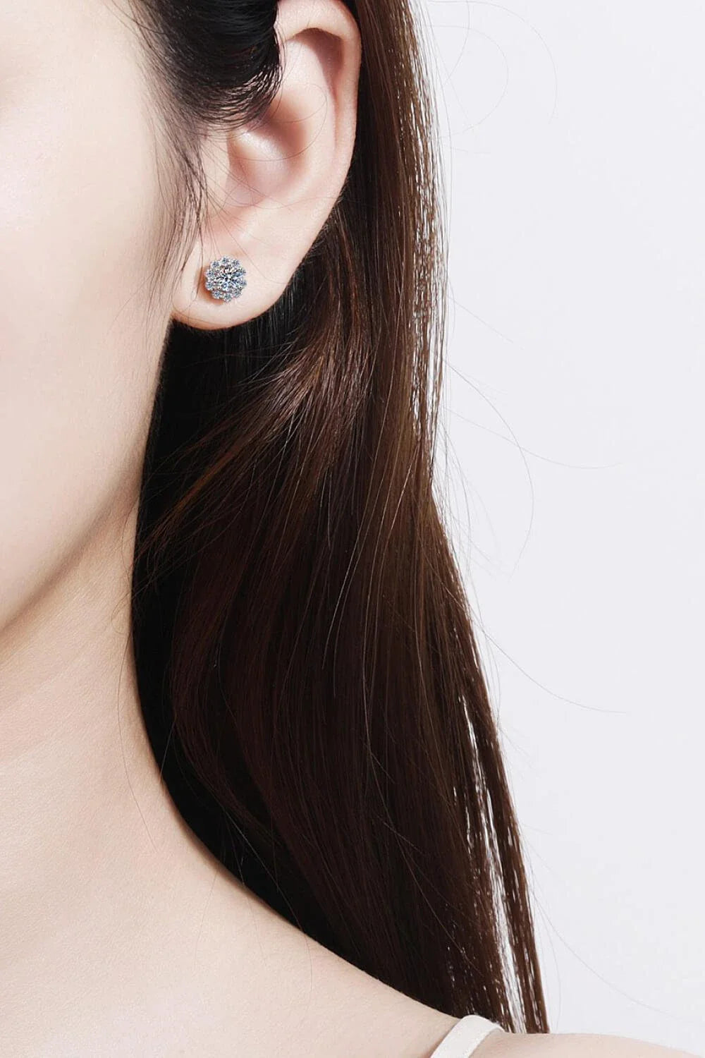 Captivating Moissanite Floral Stud Earrings in 925 Sterling Silver with Zircon Accents