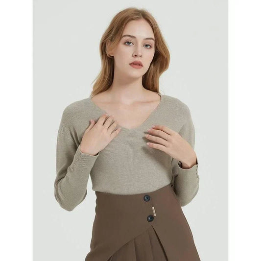 Slim-fit knitted jumper in beige, khaki, and black colours with V-neck design and full-length sleeves