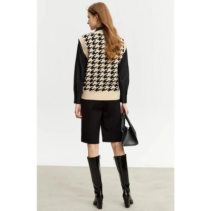 Sophisticated autumn plaid knitted waistcoat with intricate pattern and modern design for the modern British woman