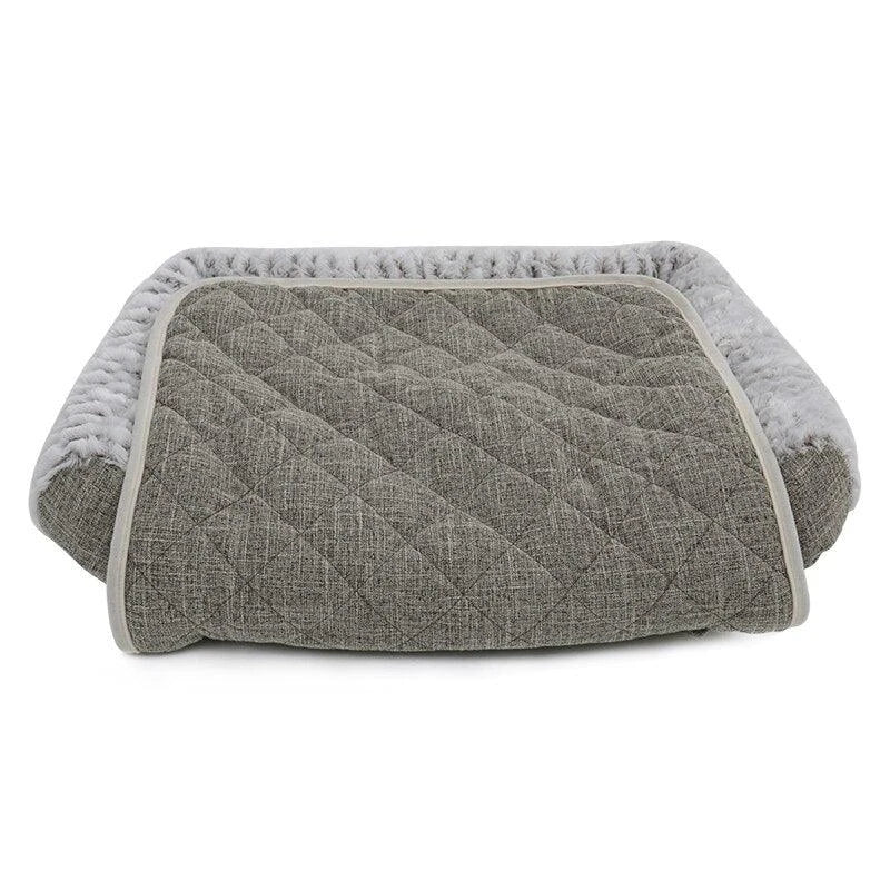 Cosy and spacious pet bed made with premium materials for maximum comfort and support