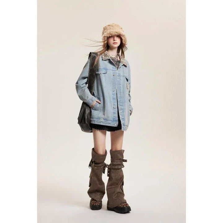 Stylish leopard print denim jacket with a comfortable and versatile design