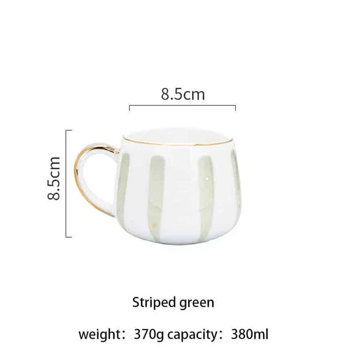 Cosy Style Ceramic Coffee Cup with Striped Pattern in Pastel Pink, Compact and Ergonomic Design for Comfortable Sipping