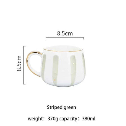 Cosy Style Ceramic Coffee Cup with Striped Pattern in Pastel Pink, Compact and Ergonomic Design for Comfortable Sipping