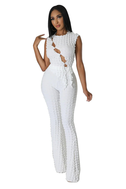 Trendha Sleeveless Plaid Suit in white, black, and dark pink colors with a stylish, modern design