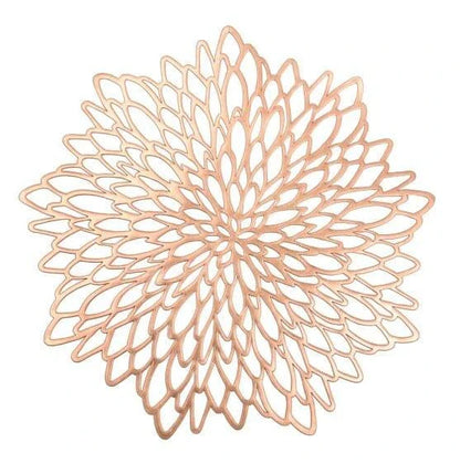 Elegant flower-shaped PVC placemat with a delicate floral design, perfect for refined dining