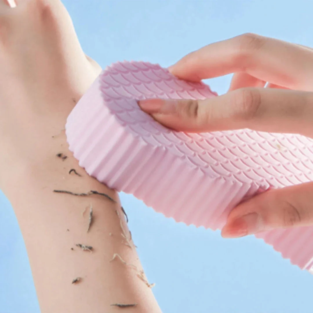 Luxurious white exfoliating bath sponge with a unique hardening design for hygienic and convenient use