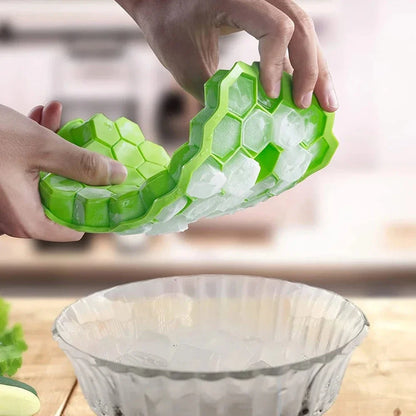 Premium 37-cavity honeycomb silicone ice cube tray for refreshing beverages in the UK